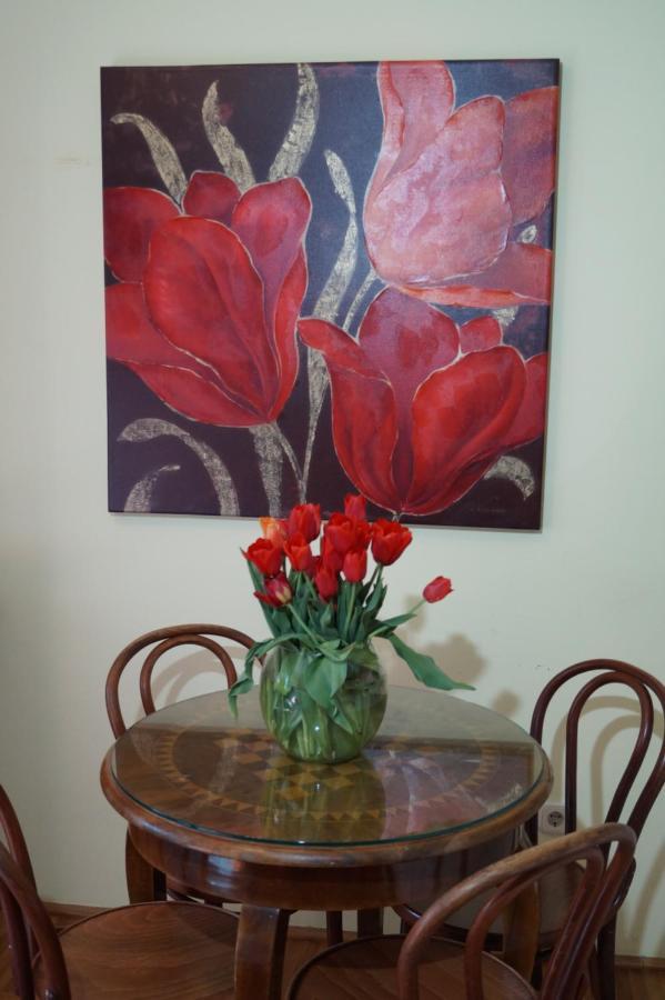 Ria'S Apartment Будапеща Екстериор снимка